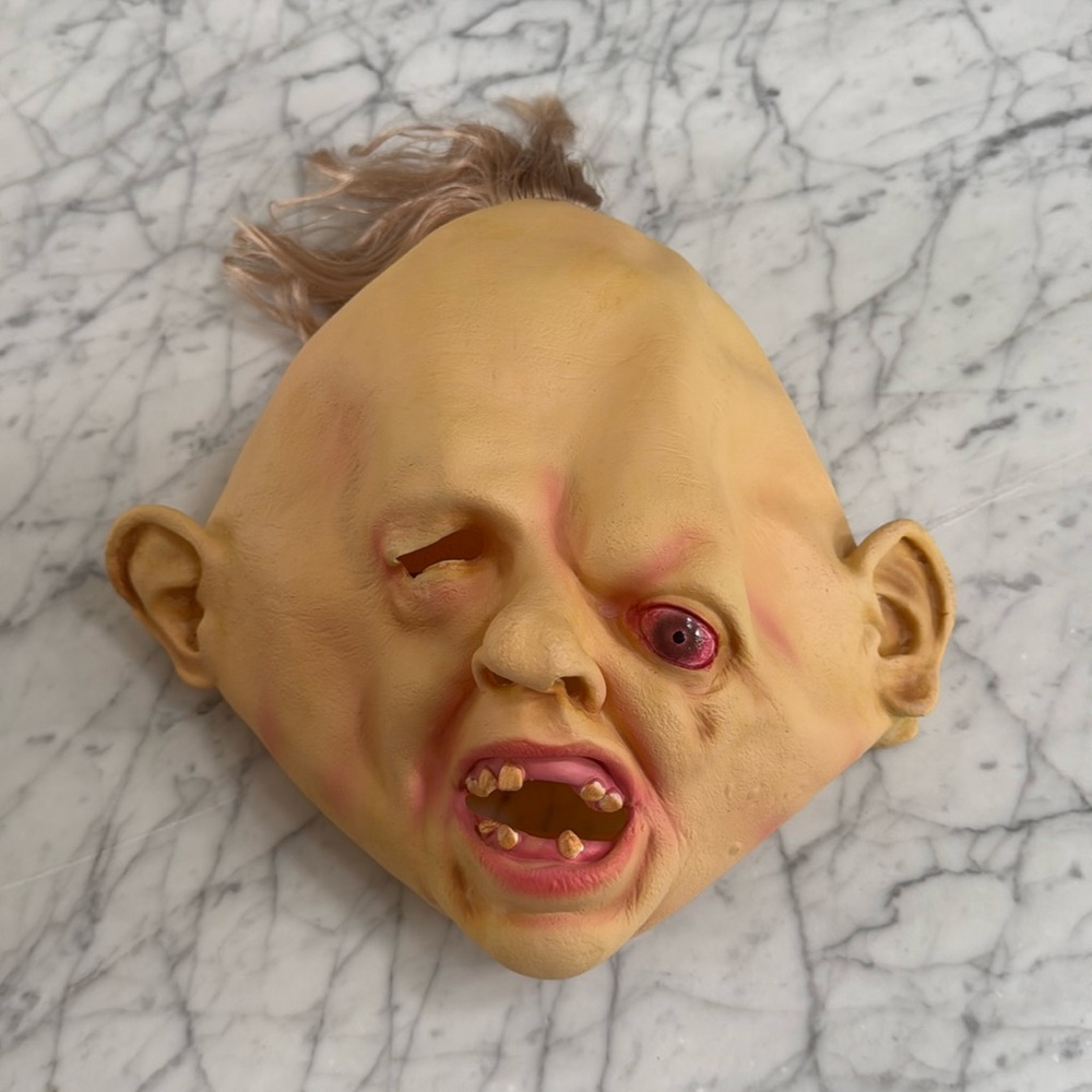 Sloth Goonies mask bought last Halloween but didnāt wear- great shape!!